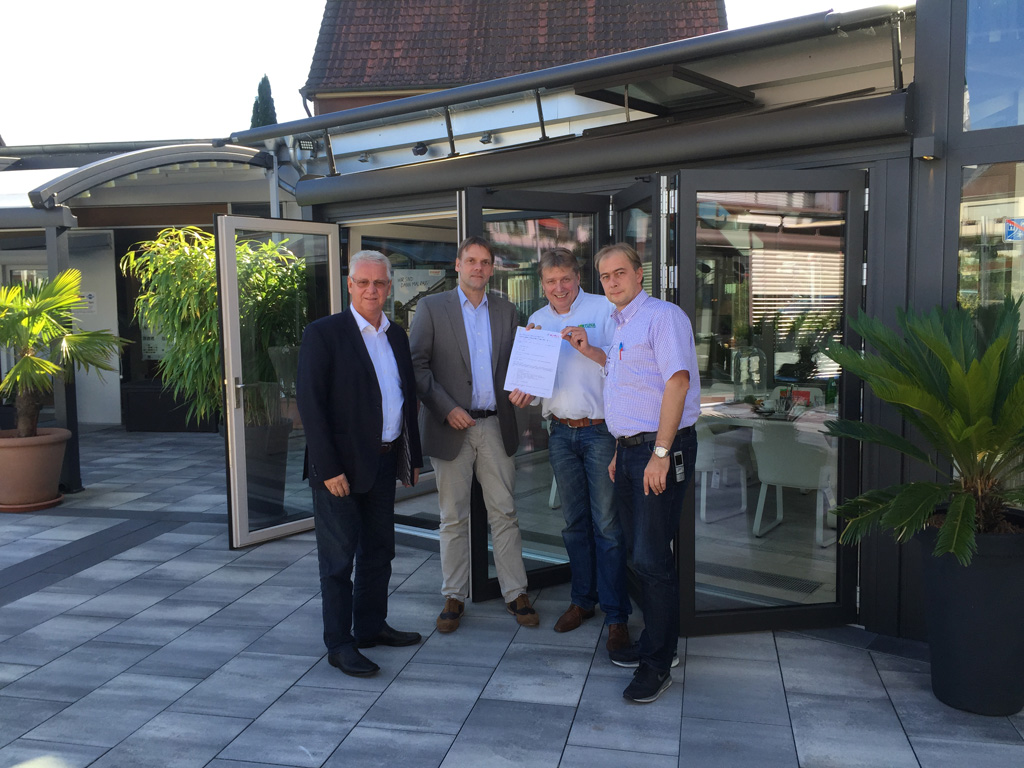 Fortuna Wintergarten: autorisierter Glas-Faltwand Spezialist